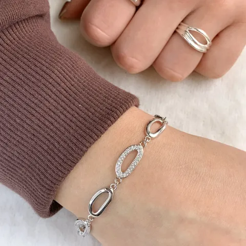 Ovaali zirkoni rannekoru  rodinoitua hopeaa