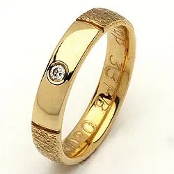1 vihkisormus RS of Scandinavia 8 karaatin kultaa 0,02 ct