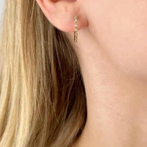 rengas 14 karaatin kultaa kanssa timantti 