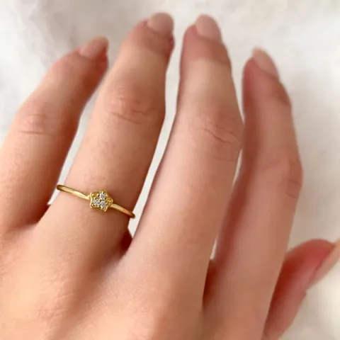 Simple Rings tähti sormus kullattua hopeaa valkoista zirkonia