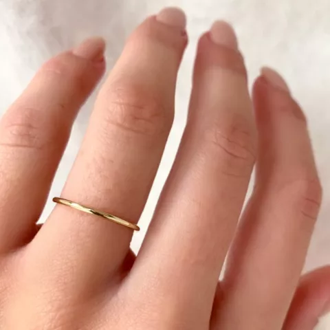 Simple Rings sormus  9 karaatin kultaa