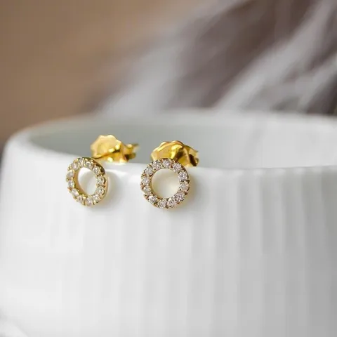 pyöreitä briljantti nappikorvakorut 14 karaatin kultaa kanssa timantti 