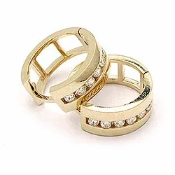 kultaa rengas 9 karaatin kultaa kanssa 