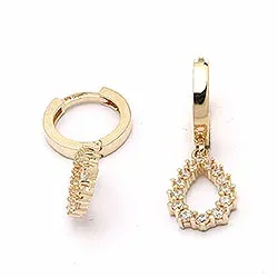 rengas 9 karaatin kultaa kanssa 