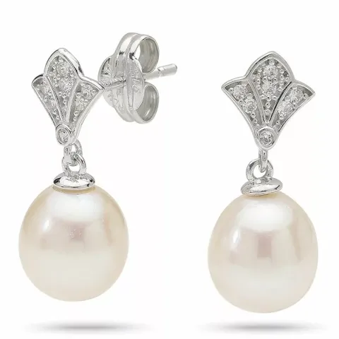 Ovaaleja helmikorvakorut  9 karaatin valkokultaa kanssa 