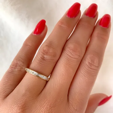 timantti sormus 14 karaatin kultaa 0,304 ct