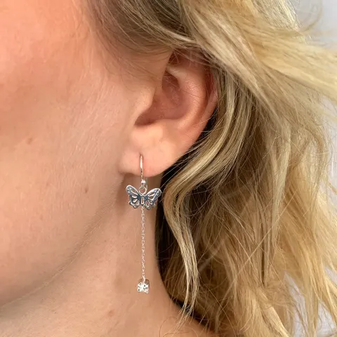 pitkät perhoset ketjukorvakorut  hopea