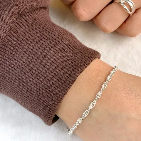 rannekoru hopeaa 17 2 cm x 1,2 mm