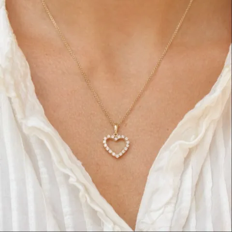 sydän riipus 14 karaatti kultaa 0,39 ct
