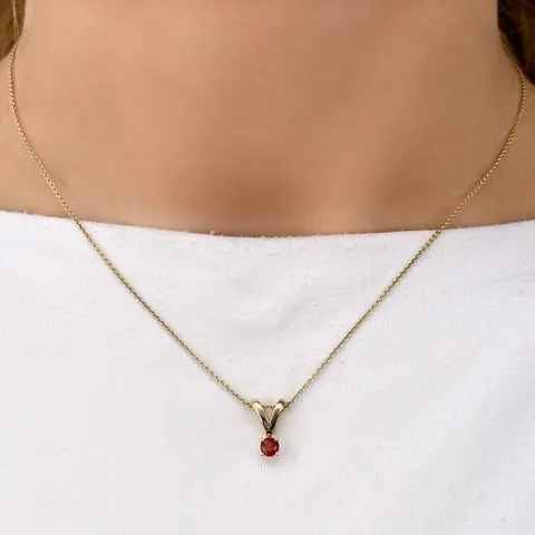 granaatti solitaire-riipus 14 karaatti kultaa 0,32 ct