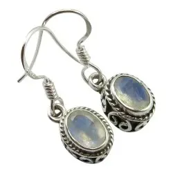 ovaaleja hopeakorvakorut  oksidoitua sterlinghopeaa