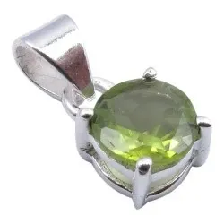 Pyöreä peridootti riipus  hopeaa