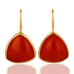 Kolmionmuotoinen punaista onyx-kiveä korvarenkaat  kullattua hopeaa