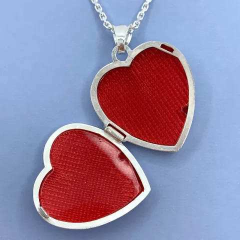 sydän medaljonki  hopeaa