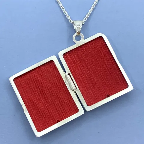 22 x 28 mm medaljonki hopeaa