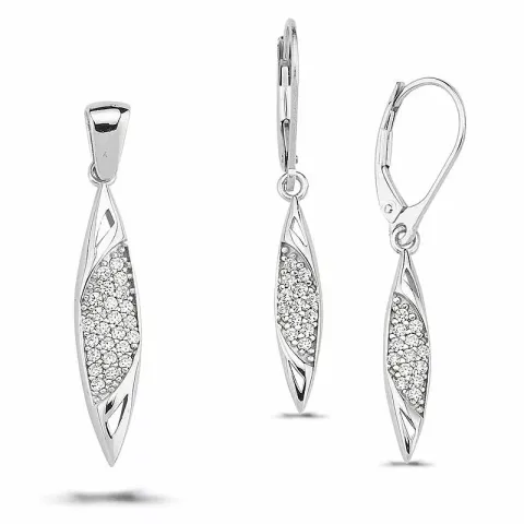 Setti hopeaa hopeaa ilman ketjua