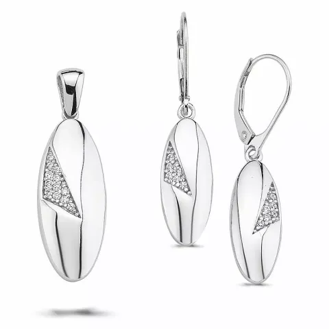 Setti hopeaa hopeaa ilman ketjua