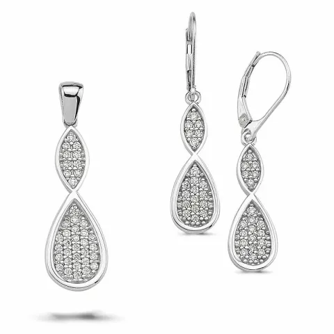 Setti hopeaa hopeaa ilman ketjua