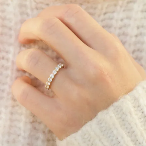 zirkoni sormus 9 karaatin kultaa