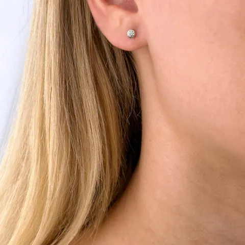 2 x 0,10 ct valkokultaa solitaire-nappikorvakorut 14 karaatin valkokultaa kanssa timantti