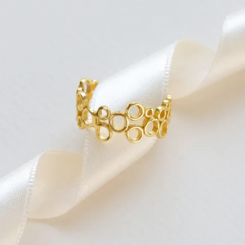 sormus kullattua hopeaa