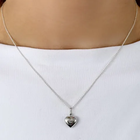 9 x 11 mm sydän riipus  hopeaa