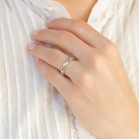 4 mm vihkisormus 14 karaatin valkokultaa