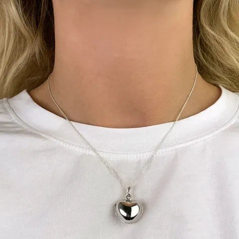 19 mm sydän medaljonki hopeaa