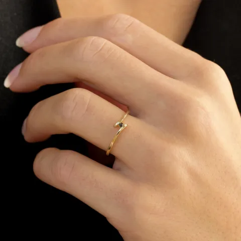 musta timantti sormus 9 karaatin kultaa 0,02 ct