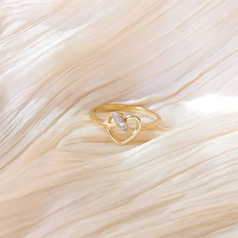 sydän timantti sormus 9 karaatin kultaa 0,008 ct