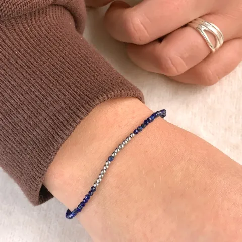 tummansininen kivi rannekoru lapis ja hematite.