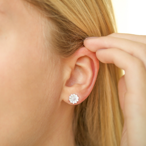 päivänkakkara korvarenkaat  hopea - Maggie