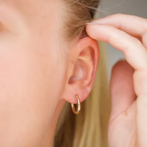 14 mm rengaskorvakorut 8 karaatin kultaa