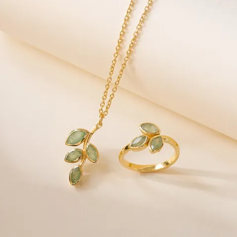 vihreä aventuriini kaulaketju kullattua hopeaa 42 + 3 cm x 13 mm  - Loom Stones