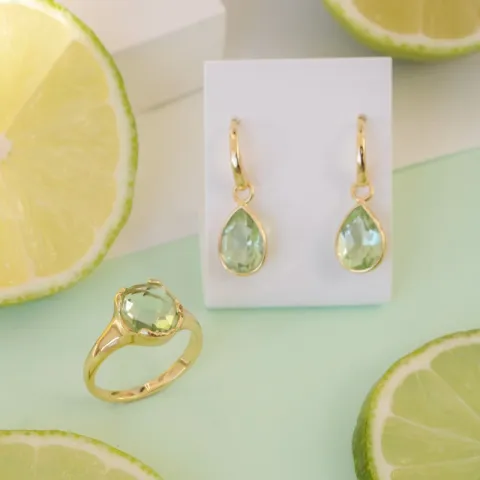 vaaleanvihreä kristalli sormus kullattu messinki - Eliné