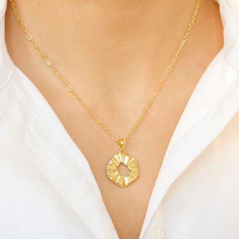 kukka kaulaketju kullattu messinki - Eliné