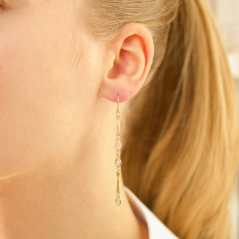 pitkät ketjukorvakorut  kullattu messinki - Eliné
