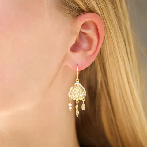 helmi korvarenkaat  kullattu messinki - Eliné