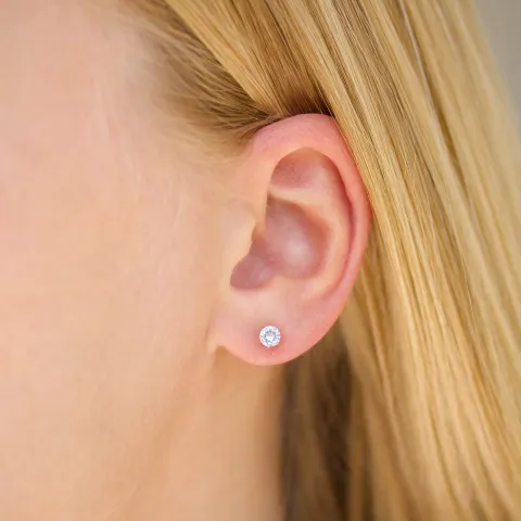 4 mm vedenkestävät zirkoni nappikorvakorut  kullattu teräs - OCEANA