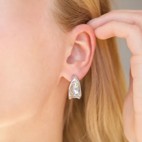 vedenkestävät rengaskorvakorut  teräs - OCEANA