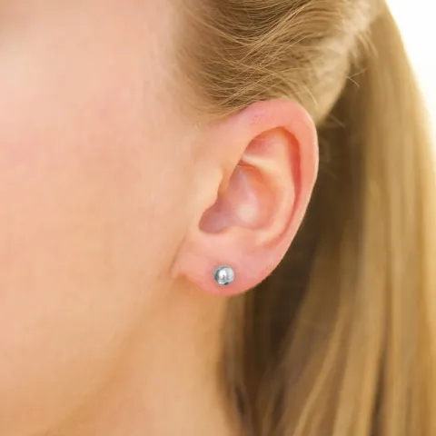 5 mm vedenkestävät nappikorvakorut  teräs - OCEANA