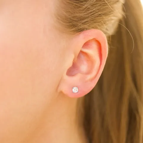4 mm vedenkestävät zirkoni solitaire-nappikorvakorut  teräs - OCEANA
