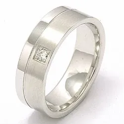 Mattapintaista ja kiiltävää leveä timantti vihkisormus 14 karaatin valkokultaa 1 x 0,05 ct