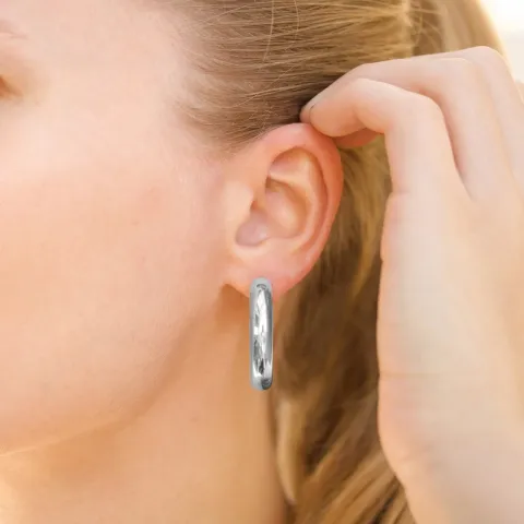 6 x 32 mm vedenkestävät rengaskorvakorut  teräs - OCEANA