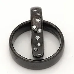 Vihkisormusta musta teräs 0,126 ct