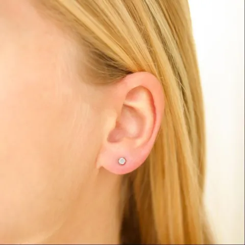 3 mm vedenkestävät solitaire-nappikorvakorut  kullattu teräs - OCEANA