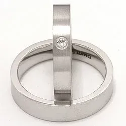 Vihkisormusta 14 karaatin valkokultaa 0,05 ct - setit