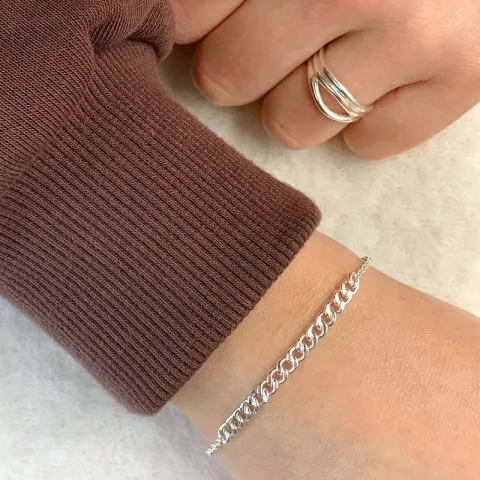 panssarirannekoru hopeaa 17, 18cm x 3,9 mm