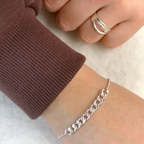 panssarirannekoru hopeaa 17, 18cm x 5,8 mm