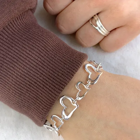 Sydän rannekoru hopeaa x 13,7 mm